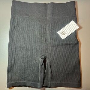 OTOS Workout Black Ribbed Biker Shorts Woman's Size XL NWT New High Waisted